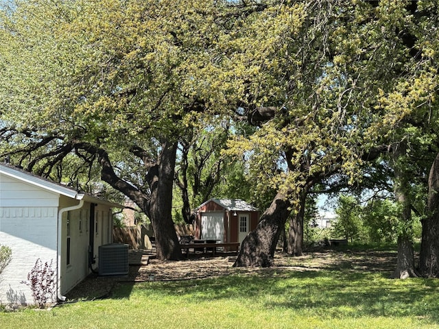 207 Granbury Ct, Granbury, TX 76049 - view of yard featuring central air condition unit
