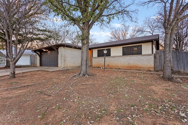 single story home with a carport