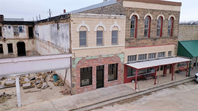 view of building exterior