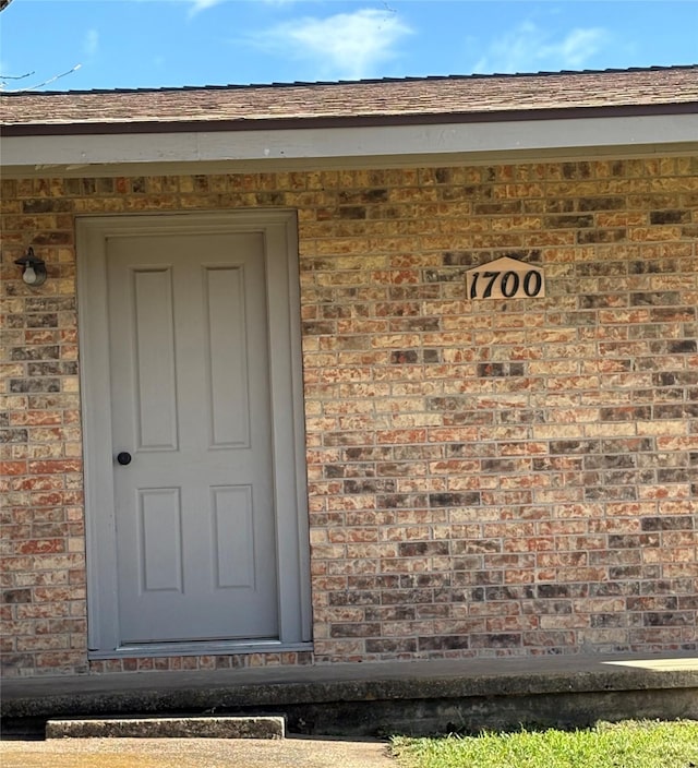 view of property entrance