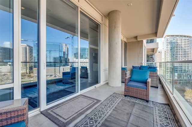2408 Victory Park Ln Unit 1037, Dallas, TX 75219 - balcony featuring a city view
