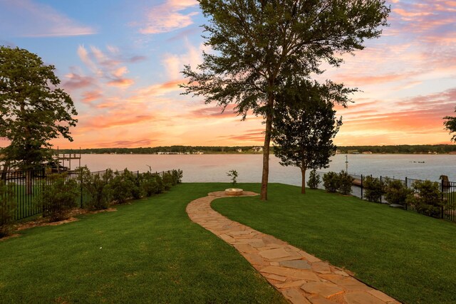 13590 Park Harbor Dr, Eustace, TX 75124 - view of property's community featuring a water view