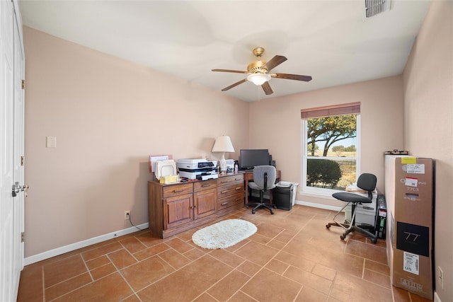 office featuring ceiling fan