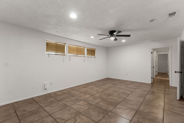 2920 Cunningham Dr, Wichita Falls, TX 76308 - empty room with a textured ceiling and ceiling fan