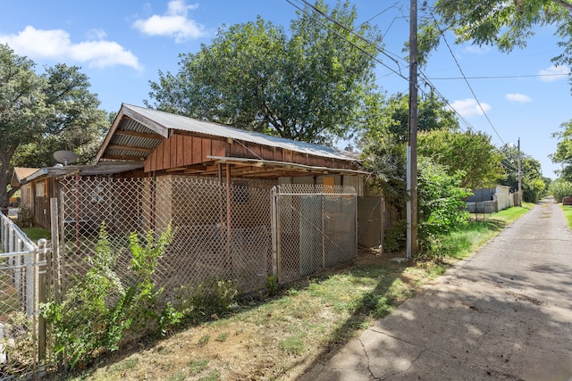 2920 Cunningham Dr, Wichita Falls, TX 76308 - exterior space