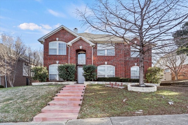 view of front of house featuring a front yard