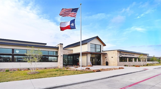 view of building exterior