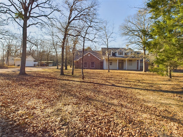 view of yard featuring a garage