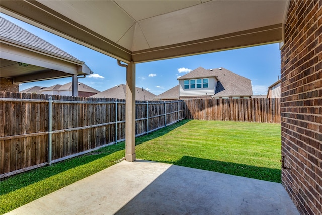 view of yard with a patio area