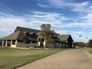 Listing photo 3 for 22175 Shady Grove Dr, Whitney TX 76692