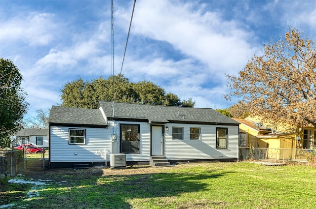 2842 Carlson Dr, Dallas, TX 75235 - exterior space featuring central AC unit and a front lawn