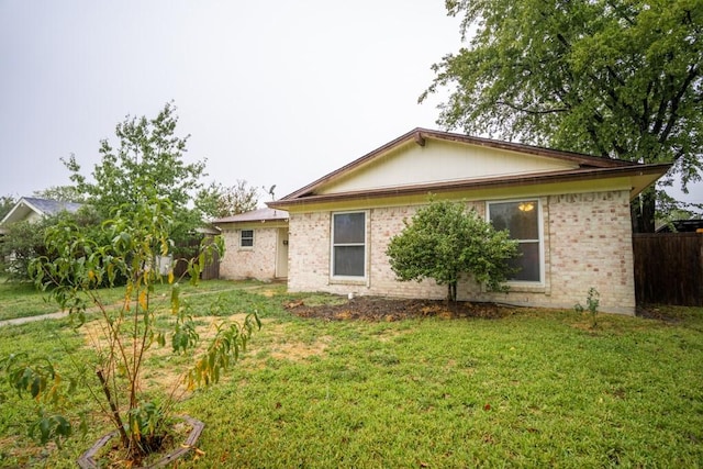 exterior space featuring a yard