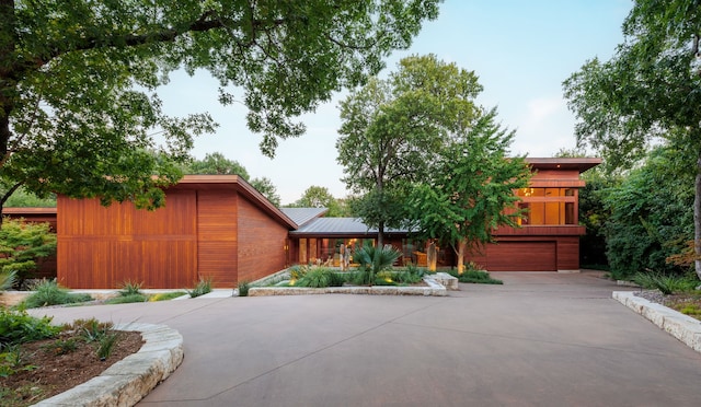 view of front of home with a garage