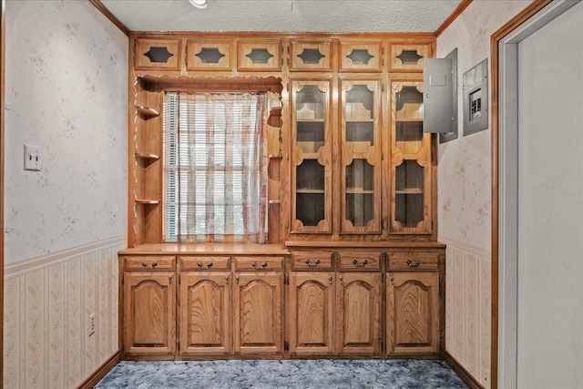 interior details featuring crown molding