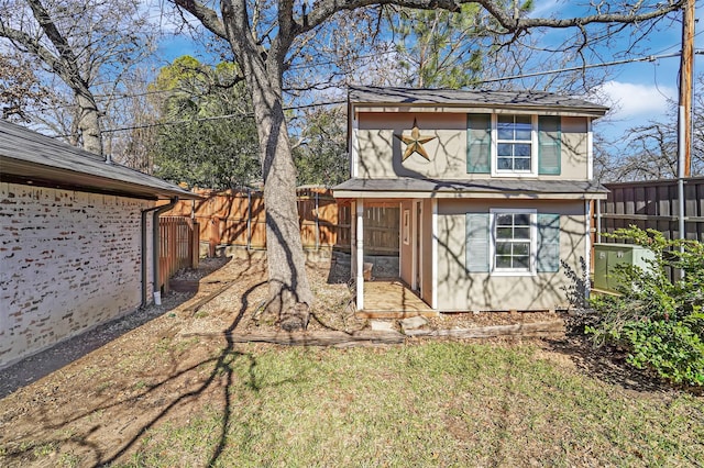 exterior space featuring a lawn