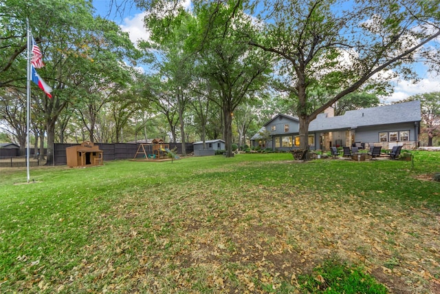 view of yard featuring a playground