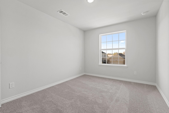 empty room featuring carpet