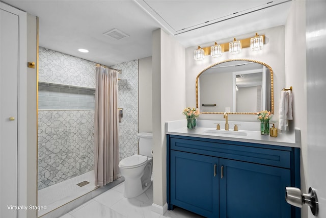 bathroom with a shower with curtain, vanity, and toilet