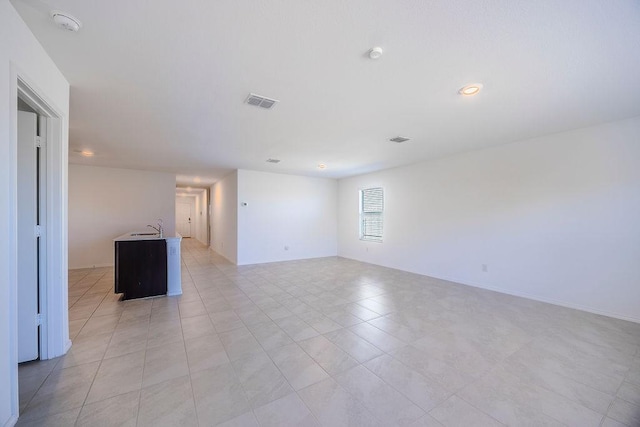 empty room featuring sink