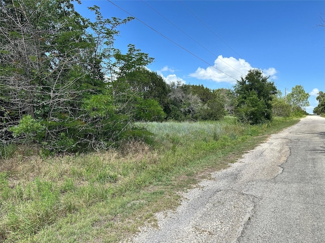 Listing photo 2 for 3704 Alabama Trl, Granbury TX 76048