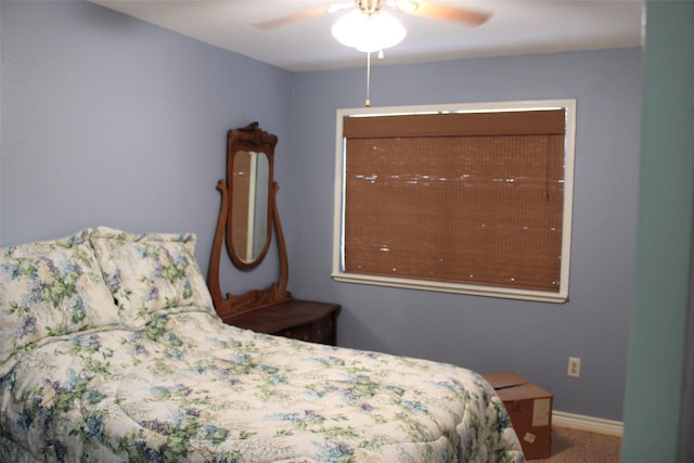 bedroom featuring ceiling fan