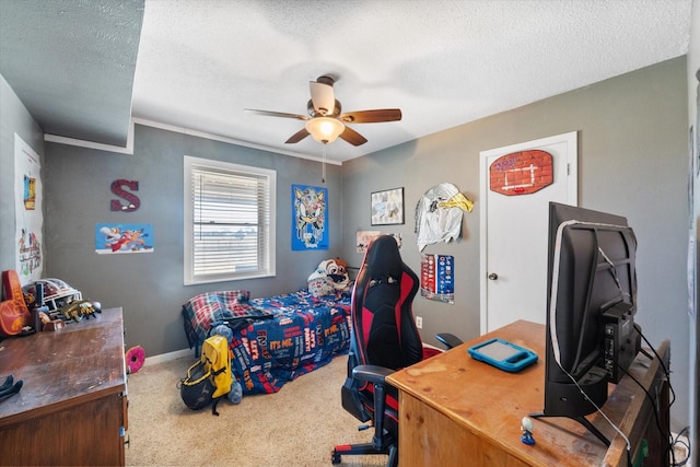 bedroom featuring a textured ceiling, carpet floors, and ceiling fan