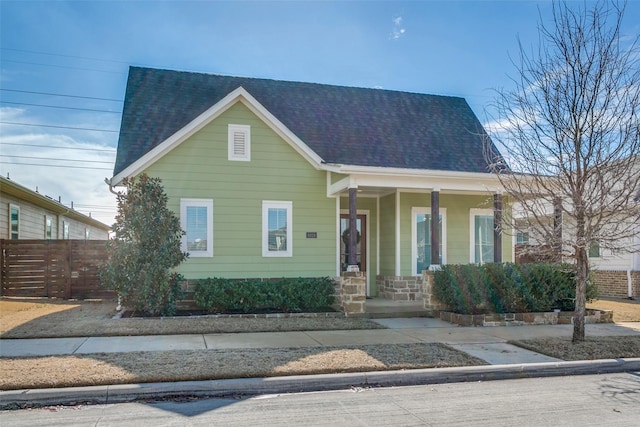 bungalow-style house featuring covered porch