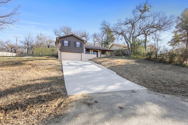 view of front of property featuring a garage