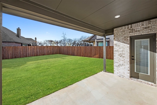 view of yard with a patio