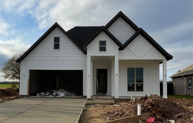 modern farmhouse style home with a porch