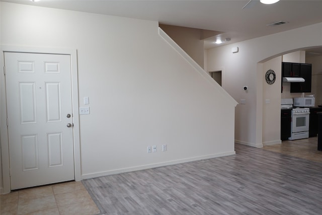 view of unfurnished living room