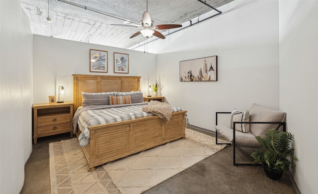 bedroom featuring ceiling fan