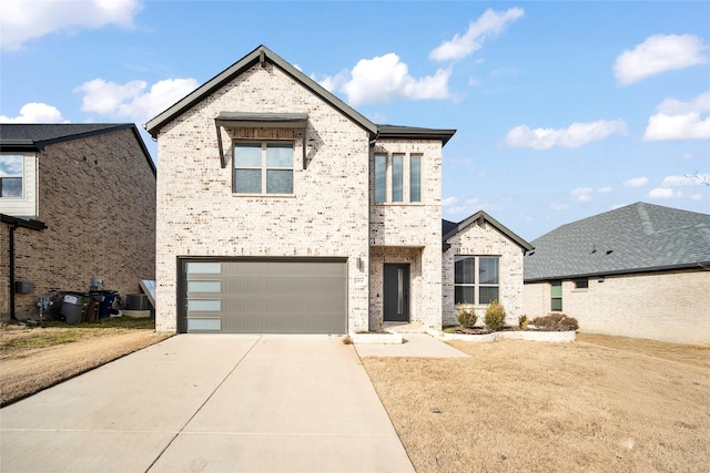 view of front facade featuring a garage