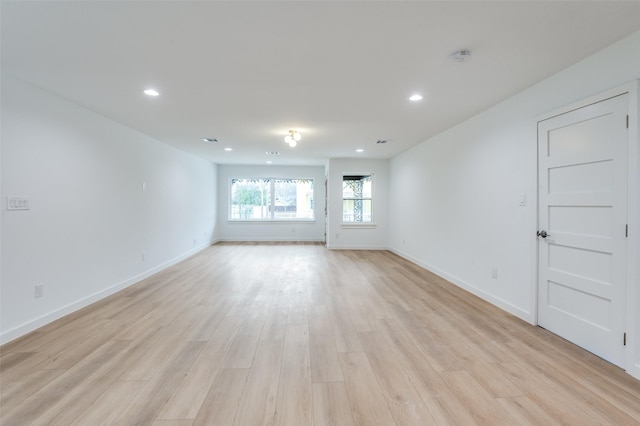 empty room featuring light hardwood / wood-style floors