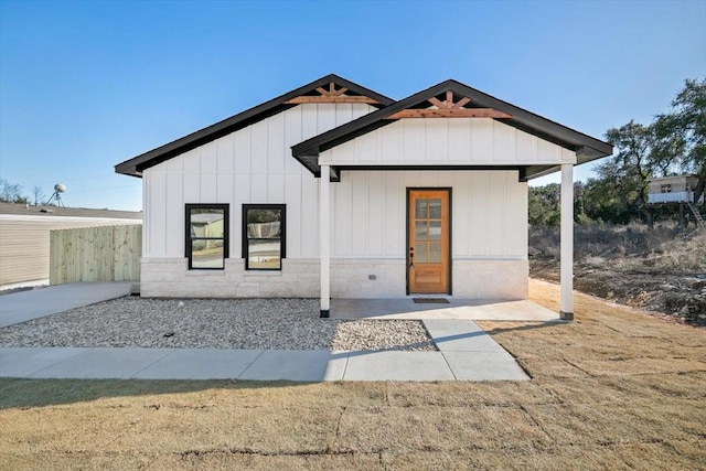 view of modern inspired farmhouse