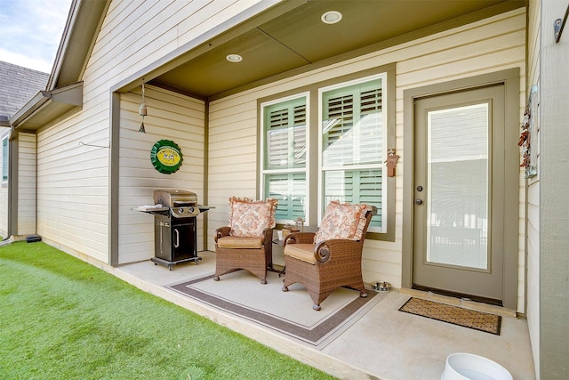 doorway to property featuring a patio area