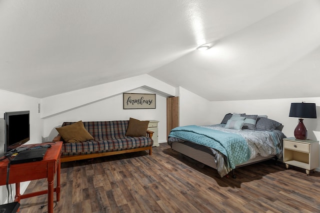86593 N State Highway 289, Pottsboro, TX 75076 - bedroom featuring dark hardwood / wood-style flooring and lofted ceiling