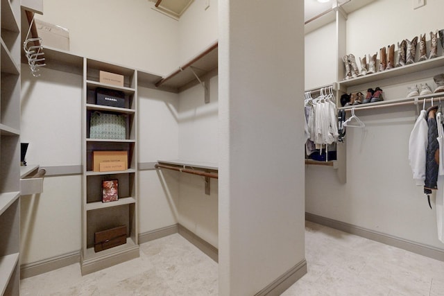 view of spacious closet