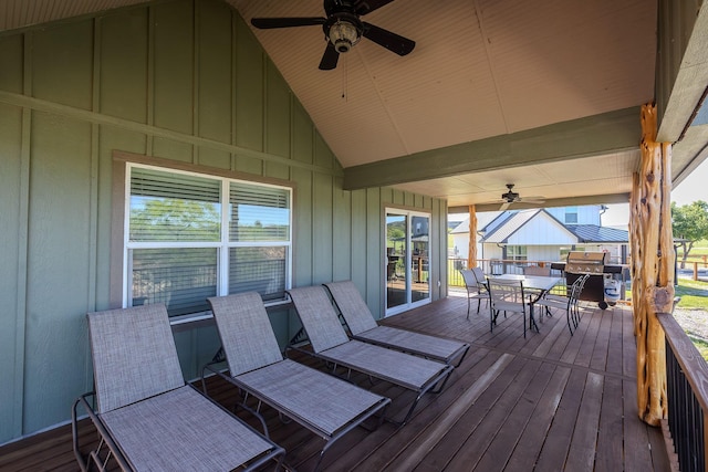 deck with ceiling fan