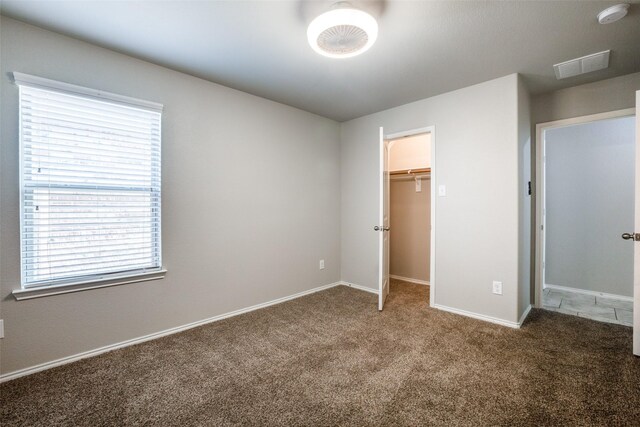 view of yard with a patio area and ceiling fan