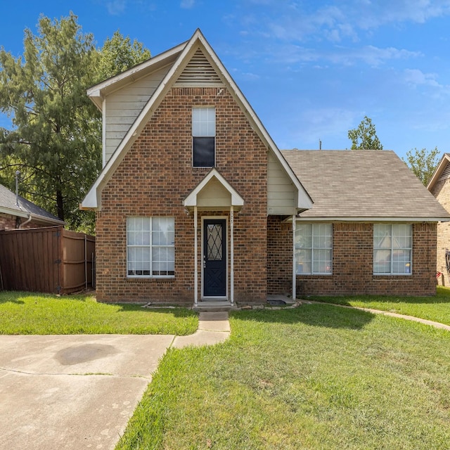 view of front of house with a front lawn