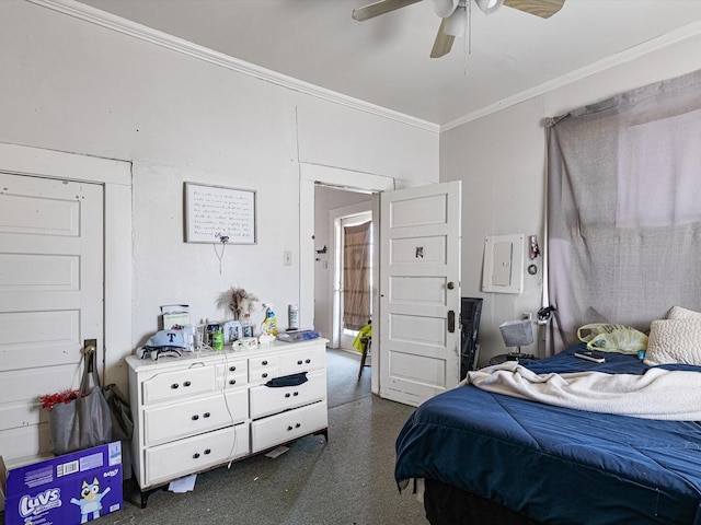 bedroom featuring crown molding and ceiling fan