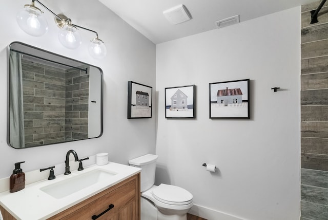 1252 Harmony Cir, Weatherford, TX 76087 - full bath with toilet, vanity, and a shower
