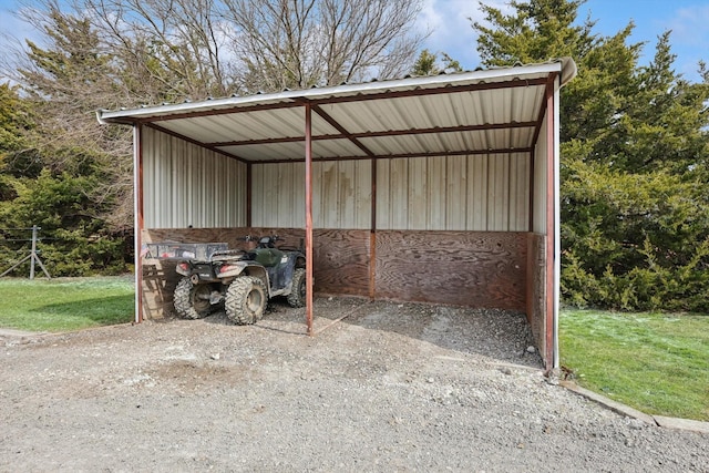 view of outdoor structure with a yard