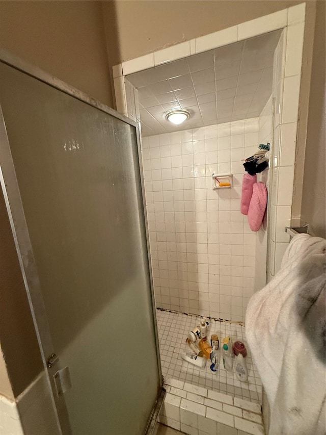 bathroom with walk in shower