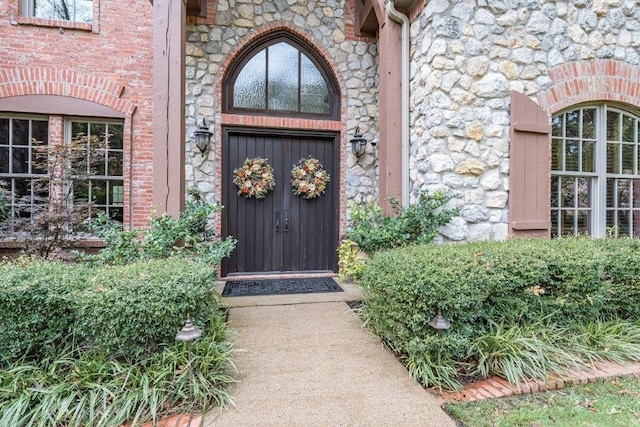 view of doorway to property