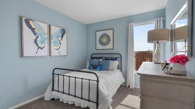 bedroom featuring carpet floors