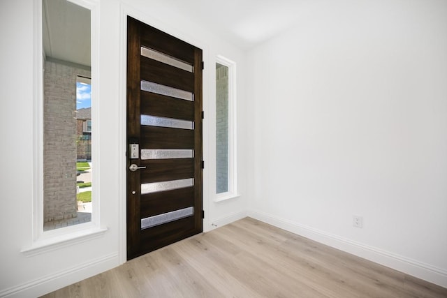 720 Rosemary Rd, Argyle, TX 76226 - foyer featuring wood finished floors and baseboards