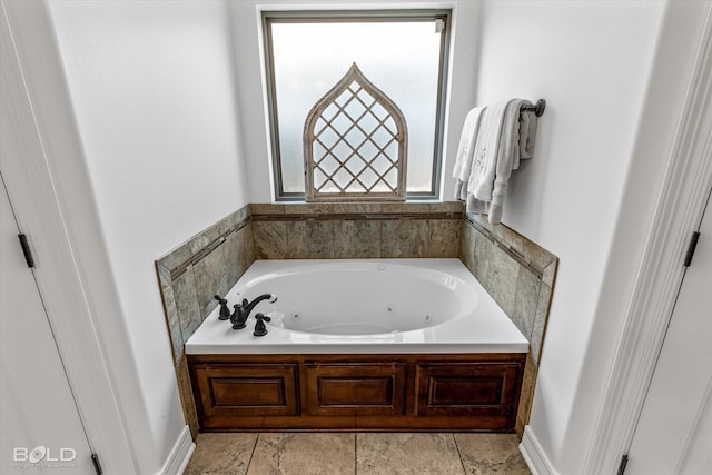 bathroom featuring a bathtub