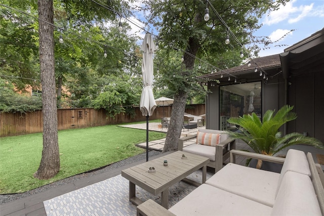 view of patio / terrace featuring an outdoor hangout area